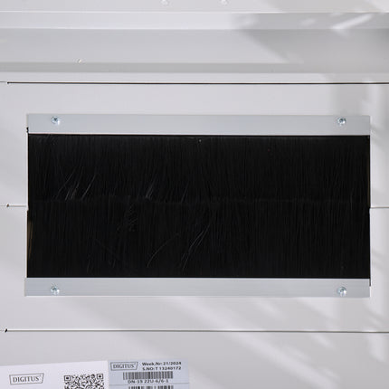 22U Patch Cabinet 600x600x1164 mm (WxDxH) light gray