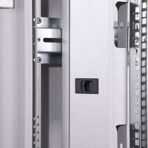 26U Patchkast 800x800x1342 mm (BxDxH) lichtgrijs