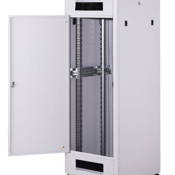 32U Patchkast 600x600x1609 mm (BxDxH) lichtgrijs