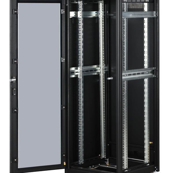 32U Patchkast 600x600x1609 mm (BxDxH) zwart