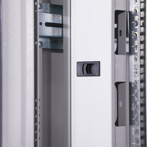 36U Patchkast 800x800x1787 mm (BxDxH) lichtgrijs