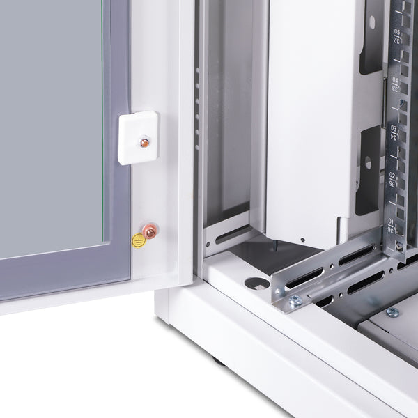 36U Patchkast 800x800x1787 mm (BxDxH) lichtgrijs