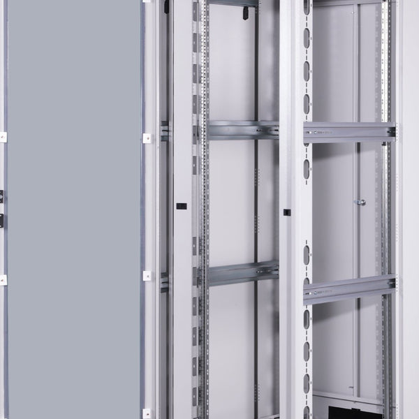 47U Patchkast 800x1000x2244 mm (BxDxH) lichtgrijs