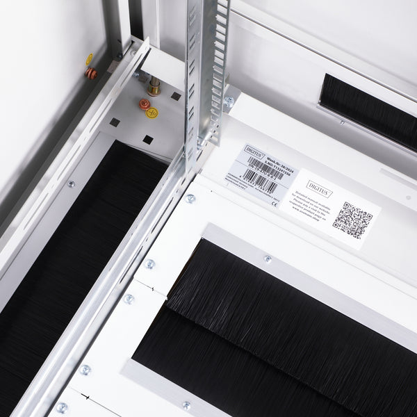 47U Patchkast 800x800x2244 mm (BxDxH) lichtgrijs