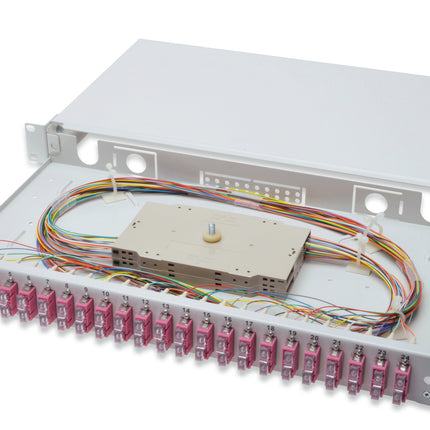 Fiber optic patch panel mounted 24 ports SC OM4