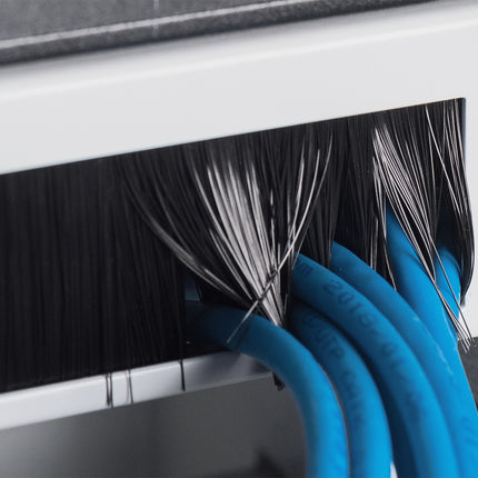 19-inch cable entry panel with brush - 1U light gray