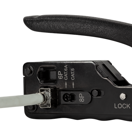 Crimp tool for CAT5e-CAT7 modular plugs