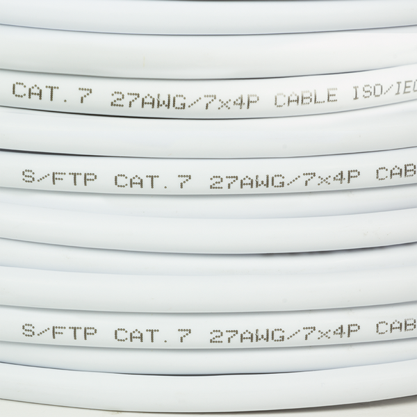 S/FTP CAT7 netwerkkabel soepel LSZH 305M 100% koper wit